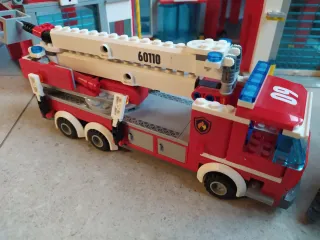 LEGO City 60110 Parque de Bomberos 90% Completo