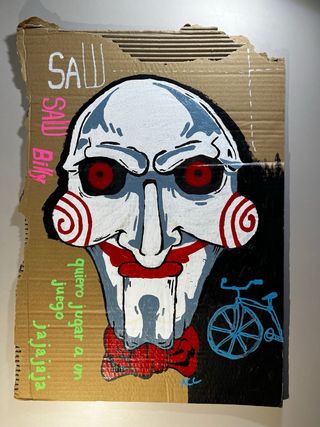 Cartón pintado Billy Saw medidas: 53x37