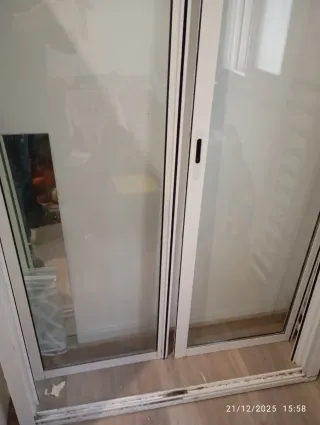 Balconera Aluminio Corredera con Persiana PVC