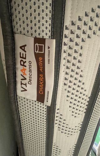 Colchon y somier como nuevo.