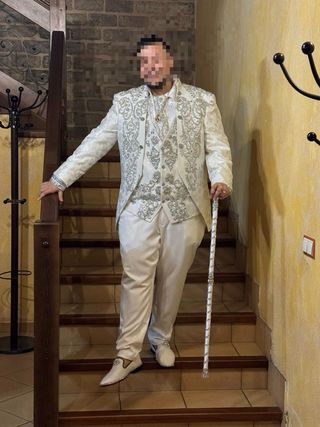 Traje de novio gitano