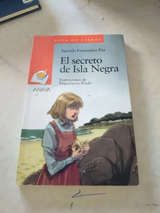 El secreto de Isla Negra (Sopa De Libros) (Span...