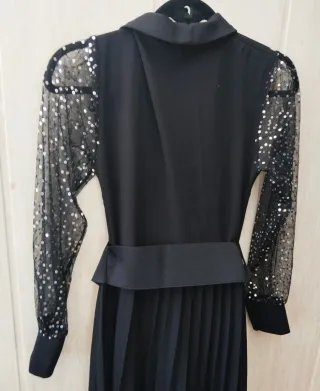 Vestido negro noche lentejuelas manga