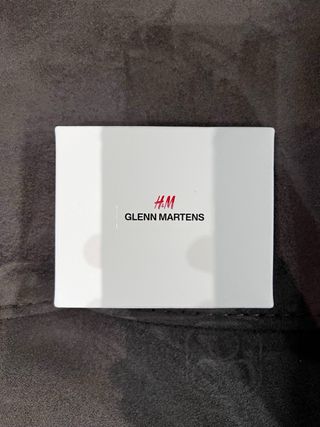 Pendientes H&M x Glenn Martens Dorados