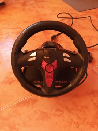 Volante consola videojuegos Trust Predator