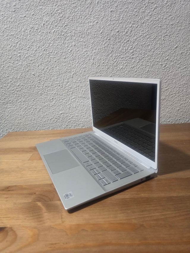 Dell Inspiron 5391 8GB RAM 256GB SSD