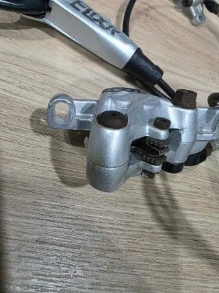 Travões Hidráulicos Avid Elixir 7