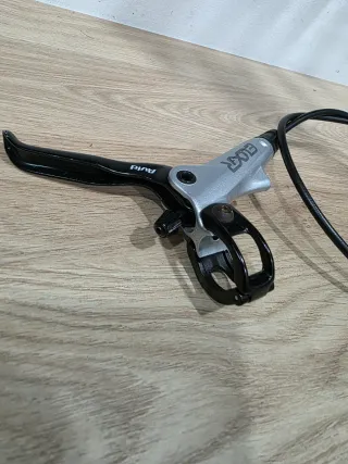 Travões Hidráulicos Avid Elixir 7