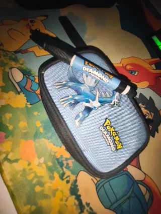 Funda Nintendo DS Pokémon Perla + Lápiz