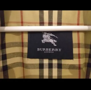 Gabardina Burberry Beige