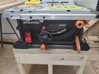 Sierra de mesa Evolution R255TBL+ Mejorada
