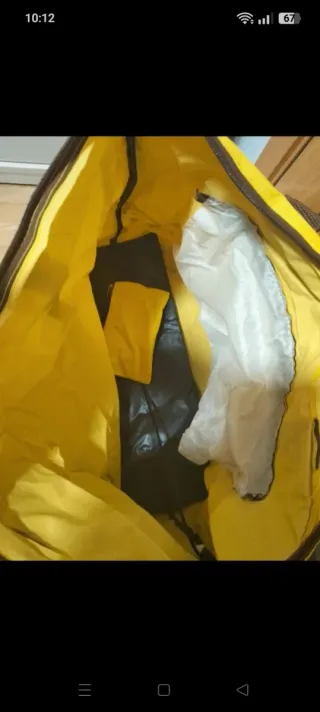 Bolso Benzi amarillo con cartera