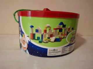 Bloques de madera para construcción