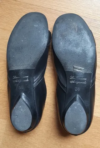 Zapato vintage negro