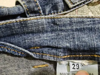 Jeans Fornarina con cintura a farfalla