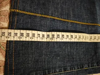 Jeans Fornarina con cintura a farfalla