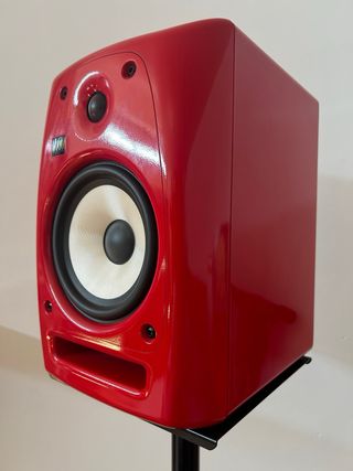 ALTAVOZ KRK RP6-G2 FR - ROJO FERRARI