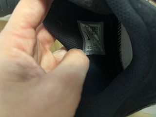 Zapatillas Nike Mujer Negras y oro rosa