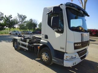 DAF LF 45 220-CAMIONES GANCHO PORTACONTENEDOR