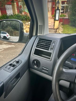 Volkswagen Transporter T5 2008