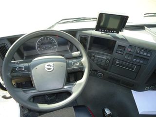 Volvo FMX 420-CAMIONES GANCHO PORTACONTENEDOR