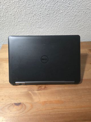 Dell E5540 | 8GB RAM | 128GB SSD | 6 Meses Garantí