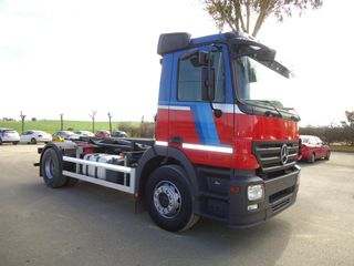 Iveco EUROACTROS 18 32-CAMIONES GANCHO PORTACONTEN