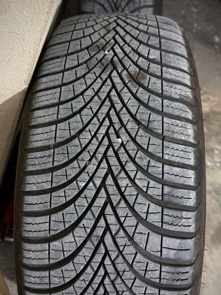 Llantas con neumaticos