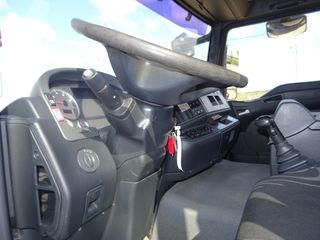 MAN TGA 26 400-CAMIONES GANCHO PORTACONTENEDOR