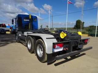 MAN TGA 26 400-CAMIONES GANCHO PORTACONTENEDOR