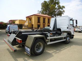 Mercedes ATEGO 13 23-CAMIONES GRUA