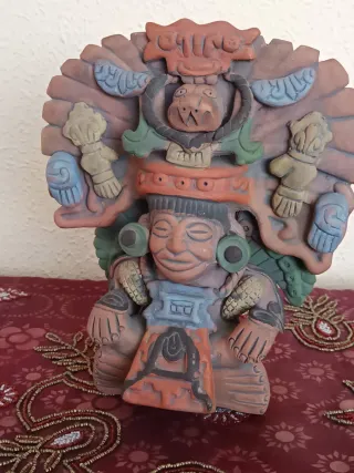 FIGURA CEREMONIAL AZTECA