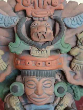 FIGURA CEREMONIAL AZTECA