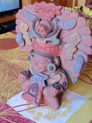 FIGURA CEREMONIAL AZTECA