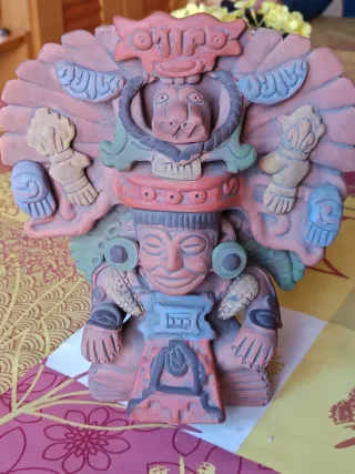 FIGURA CEREMONIAL AZTECA