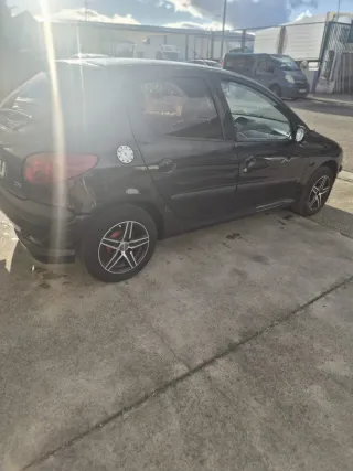 Peugeot 206 2004