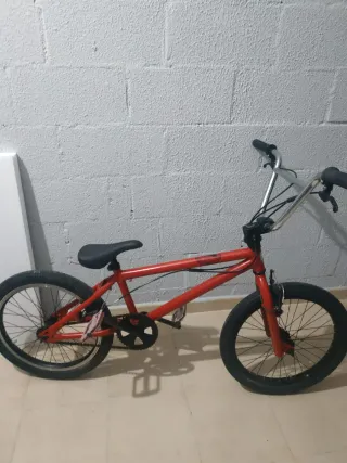 Bicicleta Bmx Roja 20 pulgadas
