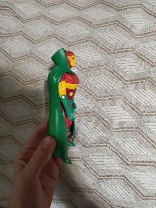 Figura Acción DC Comics Miracleman