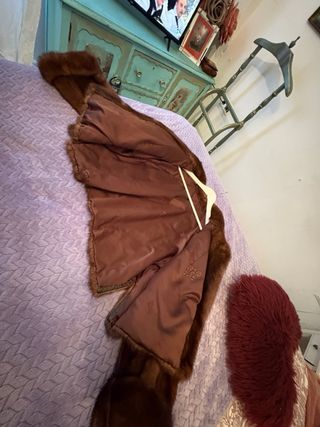 Chaquetilla de pelo marrón