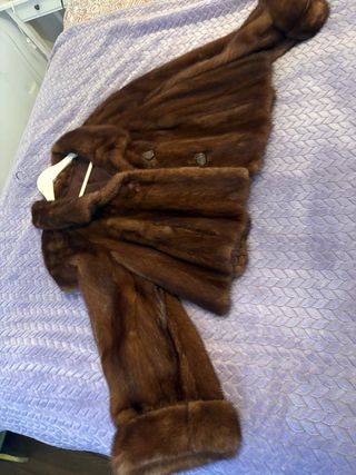 Chaquetilla de pelo marrón