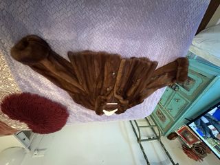 Chaquetilla de pelo marrón