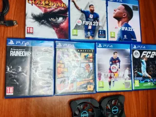 PS4 Pro 1TB Fortnite + 7 Juegos + 2mandos