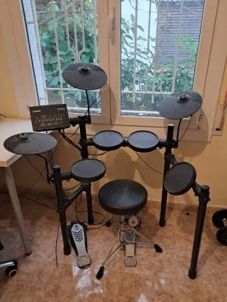 Batería Electrónica Yamaha DTX