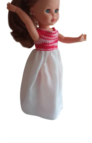 Vestido y zapatos antiguos botón. Nancy colección