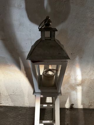 Fanale rustico vintage in metallo e legno