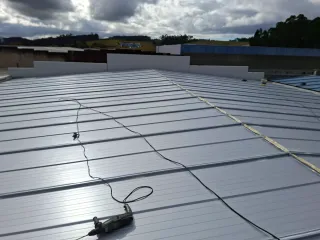 Lote Paneles Metálicos