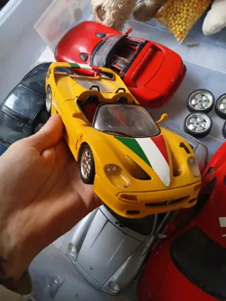 Lote 5 maquetas coches