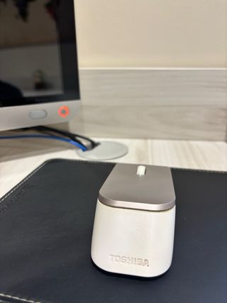 PC Todo en Uno Toshiba Plata/Blanco