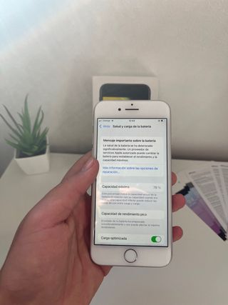 iPhone 8 64GB Blanco 78% Batería