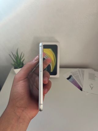 iPhone 8 64GB Blanco 78% Batería